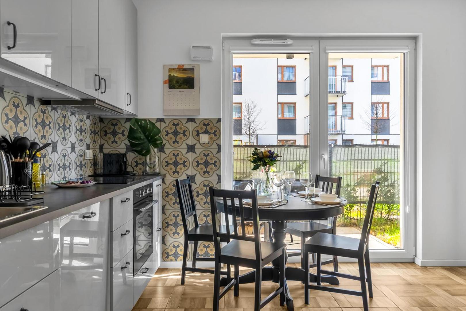 Praga - Terrace & Parking - By Rentujemy Butas